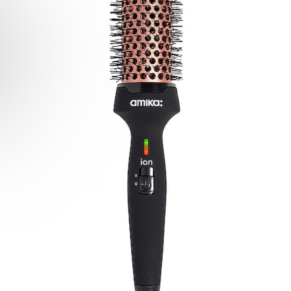Amika Blowout Babe Thermal Brush - Picture 3 of 3